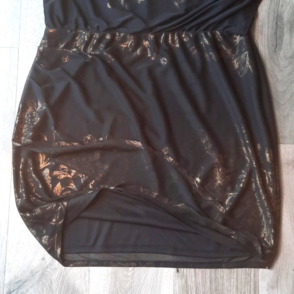 Le Chateau Size XL 100% Polyester One Shoulder Black & Gold Lined Layered Dress - Picture 4 of 7